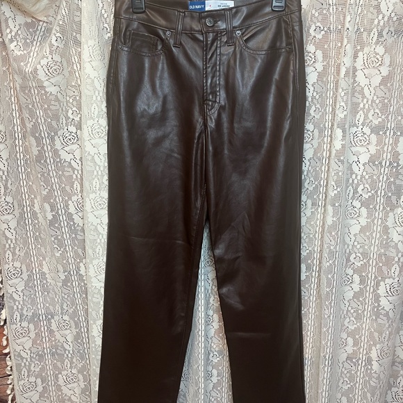 Old Navy Brown OG High Rise Vegan Leather Pants - Picture 2 of 10